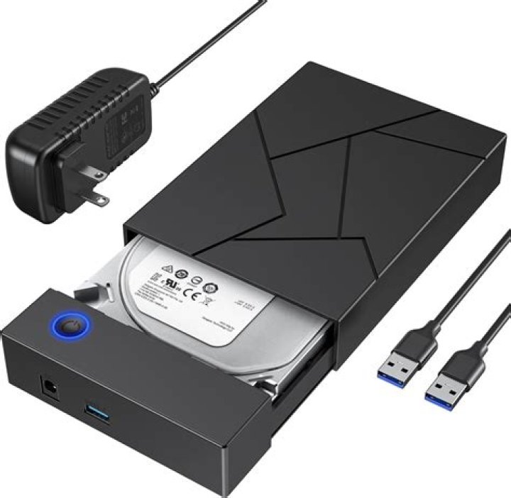 Can Xbox One play movies off external HDD?
