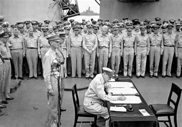 How did MacArthur help the Japanese economy?