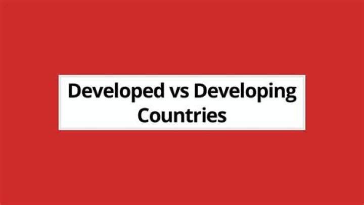 What are the differences between developed countries to developing countries in terms of their economy?