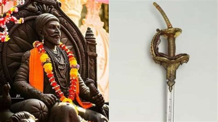 What are the weapons of Shivaji Maharaj?