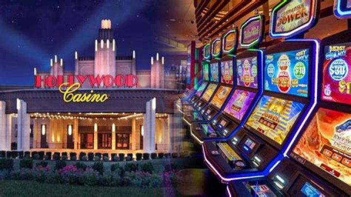 What is the best time to play at the casino?