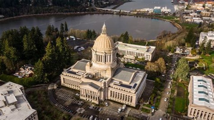 Where is the LIGO detector on Washington State?
